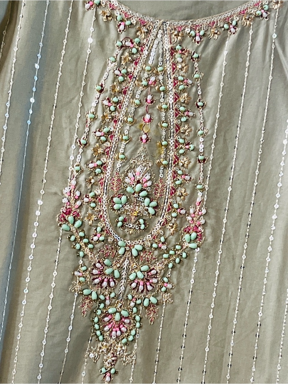 Embroidered Kurta set with Pink & Mint Beading pearls Indian Pakistani dress